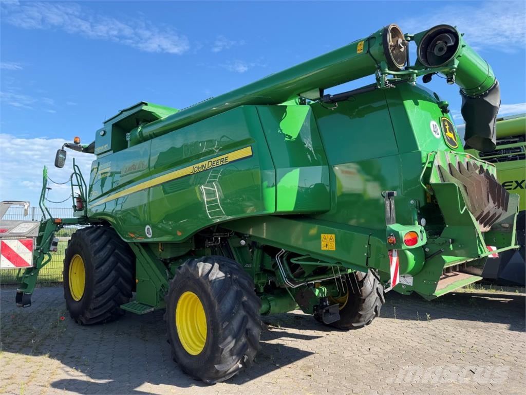 John Deere T 560 i Allrad 40 km/h Ďalšie poľnohospodárske stroje