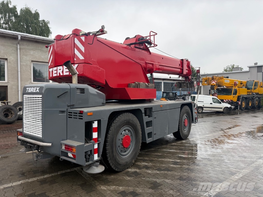 Demag AC 30 City Guindastes para terrenos acidentados