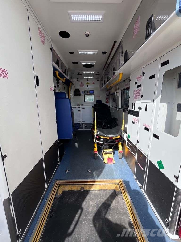 Fiat Ducato A&E Fiat Ducato A&E Vehicle with Stryker Pr Ambulanze