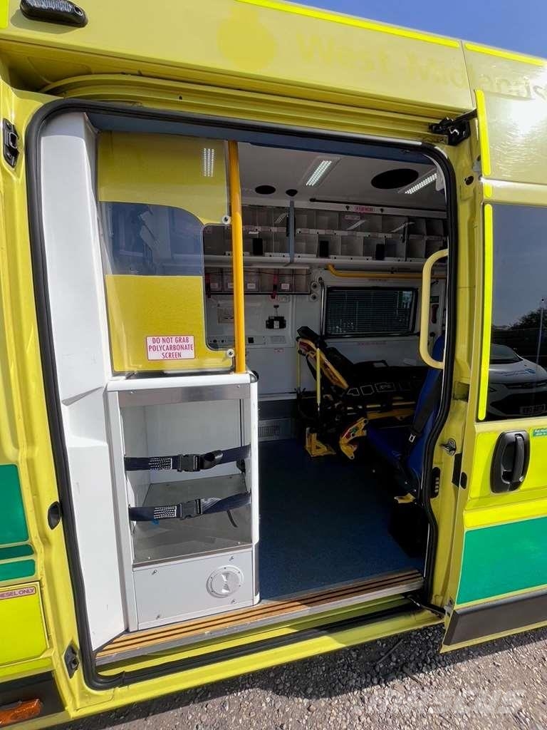 Fiat Ducato A&E Fiat Ducato A&E Vehicle with Stryker Pr Ambulanze