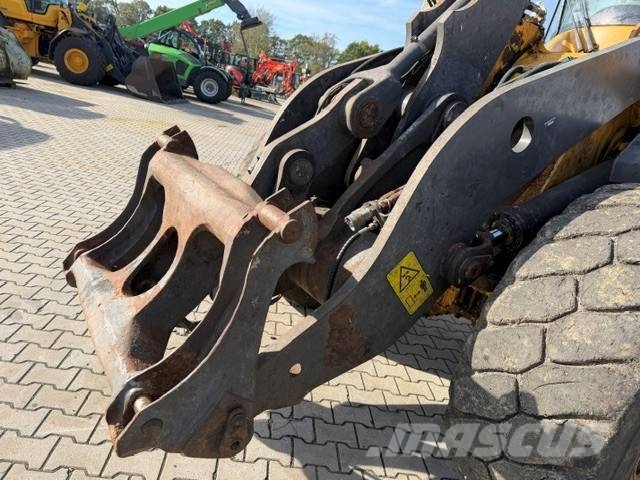 Volvo L 90 H Kolesni nakladalci