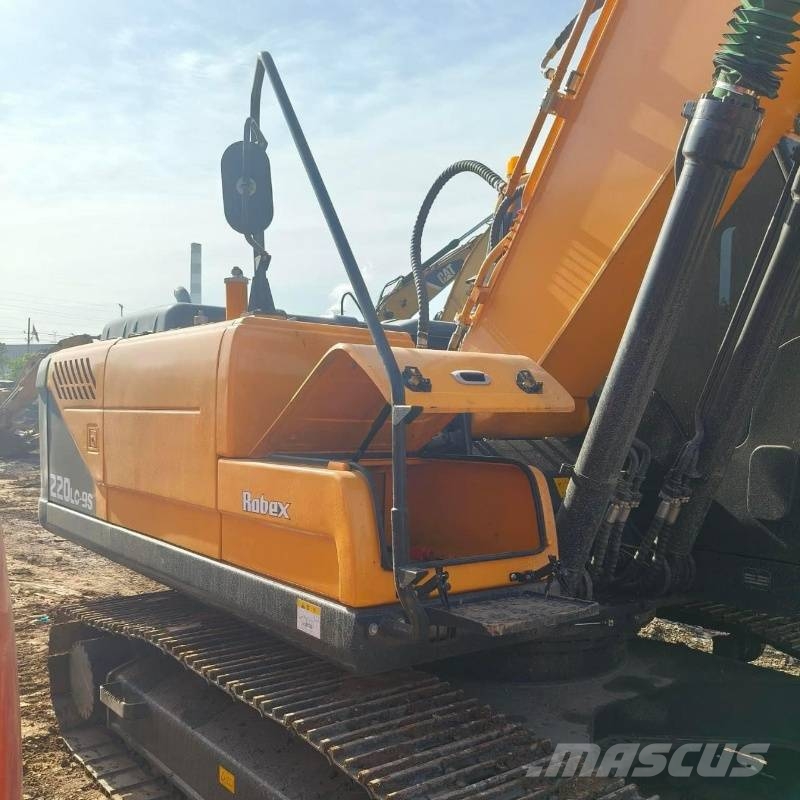 Hitachi 220 LC Экскаваторы с большим вылетом