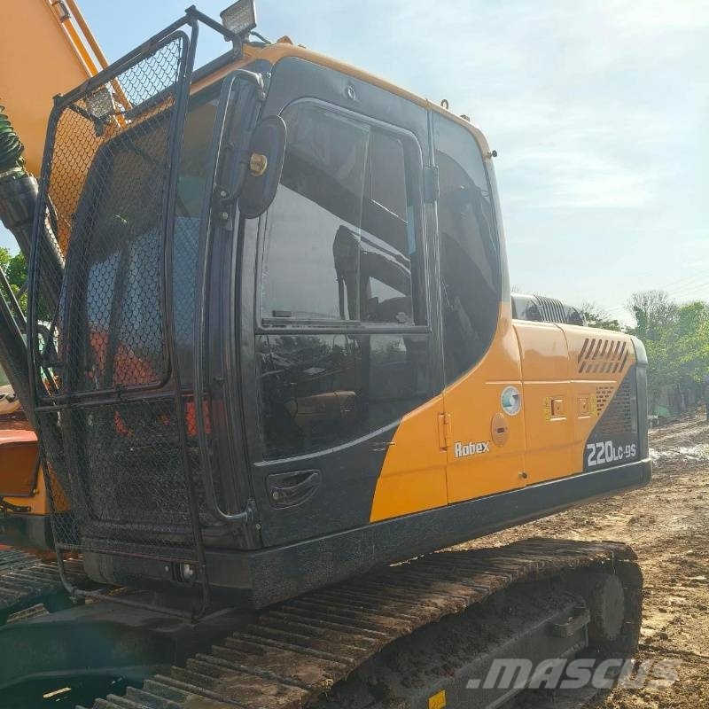 Hitachi 220 LC Экскаваторы с большим вылетом