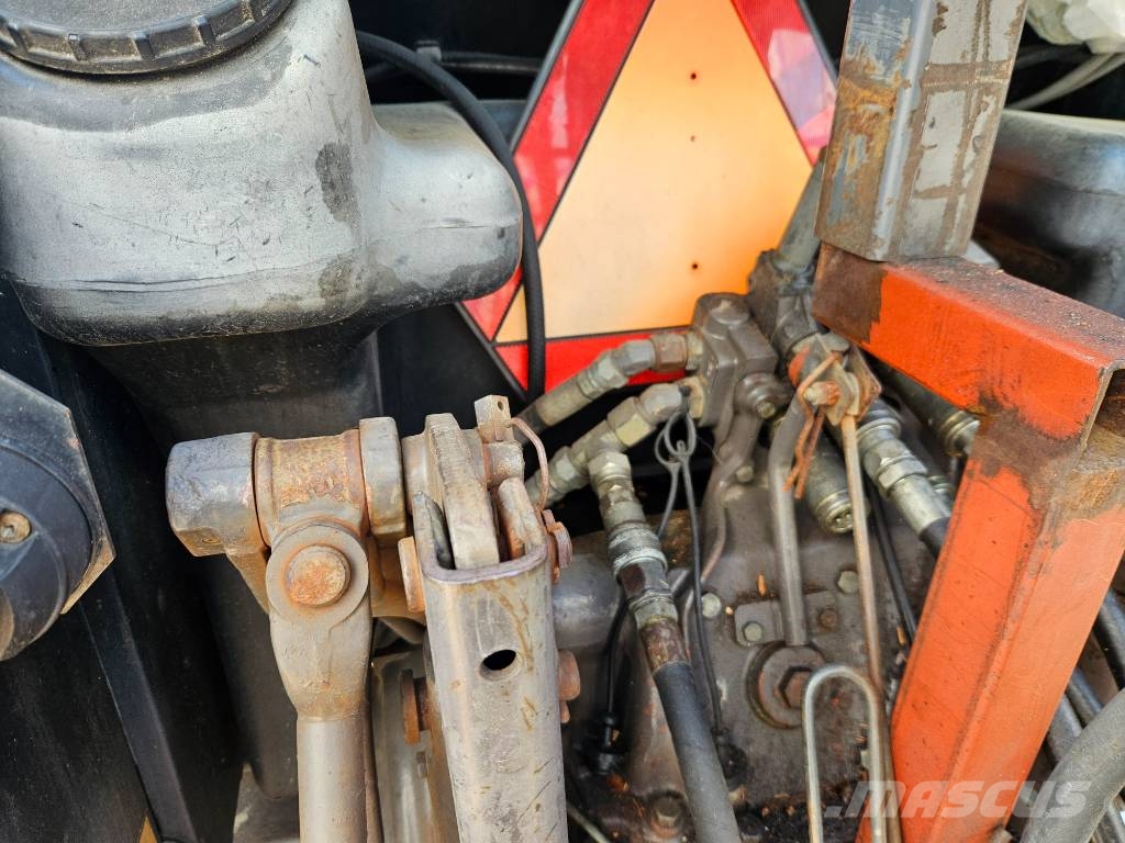 Massey Ferguson 3060 / CCH960 Traktoren