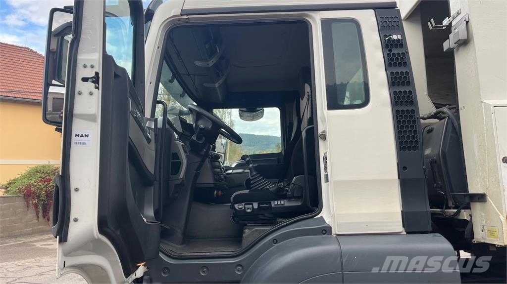 MAN TGS 28.360 6X4 Kamioni-šasije
