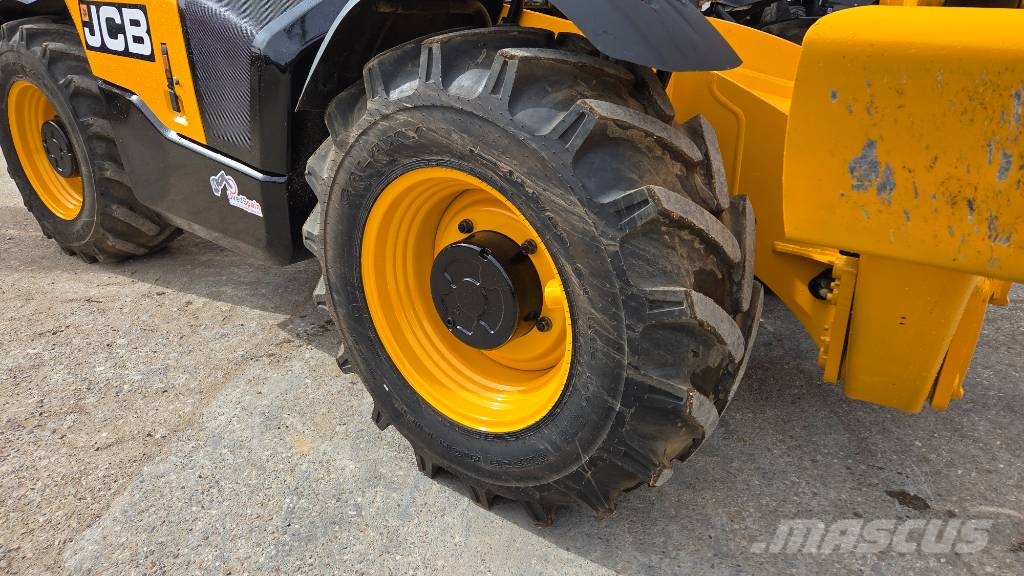 JCB 540-140 Teleskoplastare