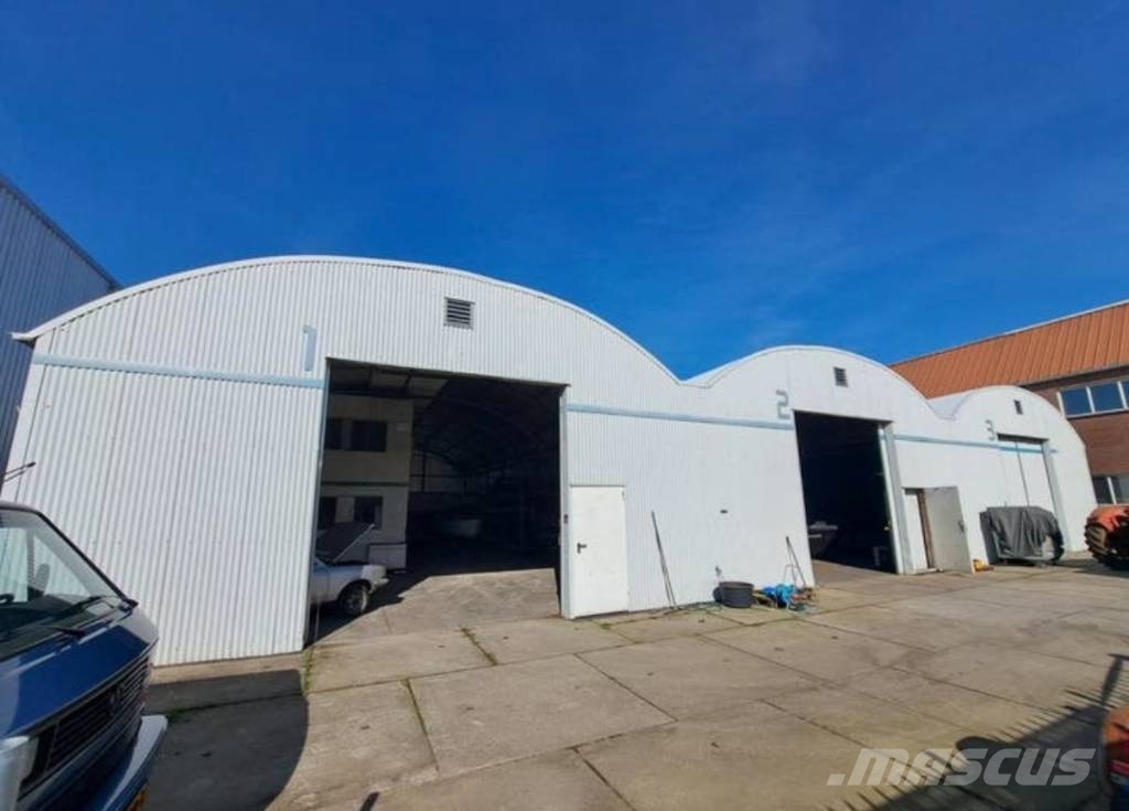  Demontabele Staalconstructie 600 m² Steel frame buildings