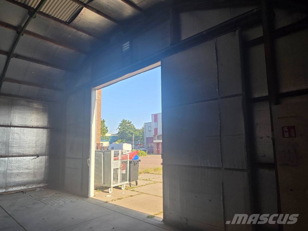  Demontabele Staalconstructie 600 m² Steel frame buildings