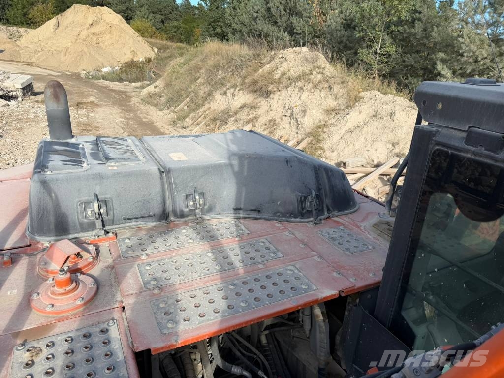 Hitachi ZX 250 LCN-7 Crawler excavators