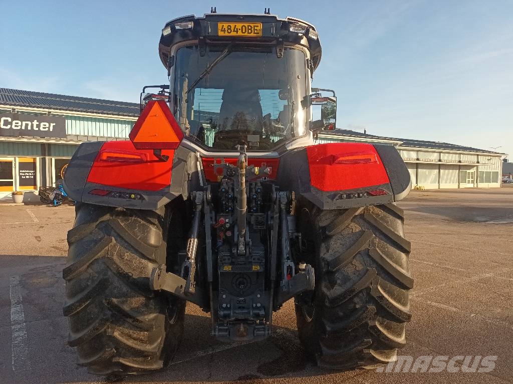 Massey Ferguson 8s.305 Exclusive Tractoren