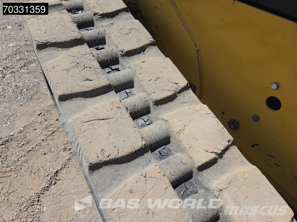 CAT 259 B3 لوادر انزلاقية التوجيه