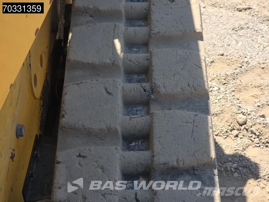 CAT 259 B3 لوادر انزلاقية التوجيه