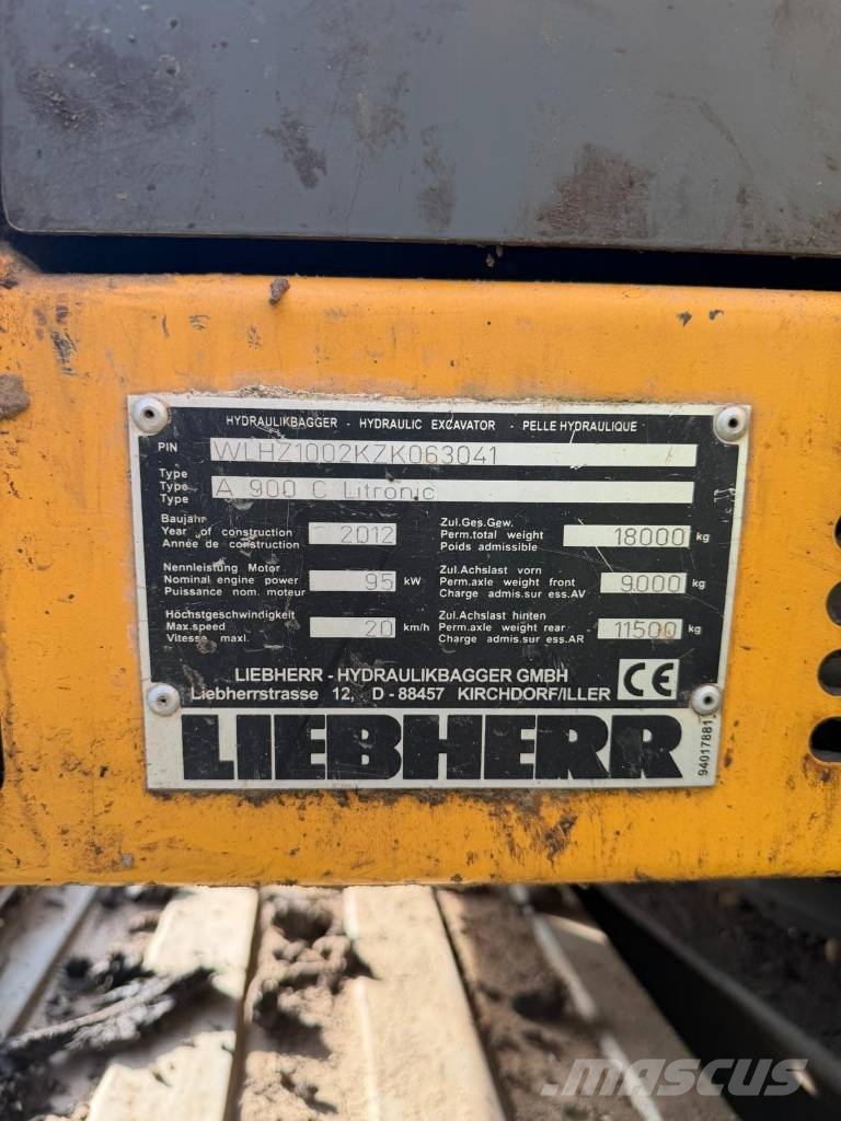 Liebherr A 900 C Litronic حفارات بعجل