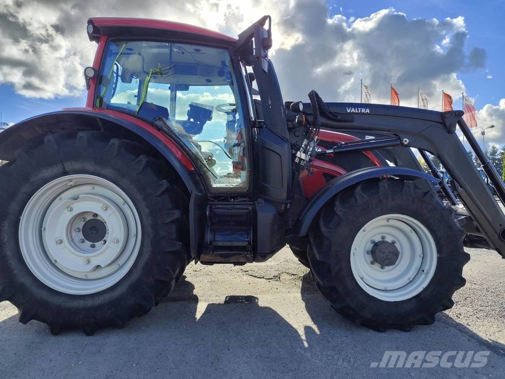 Valtra N134 Versu Traktorid