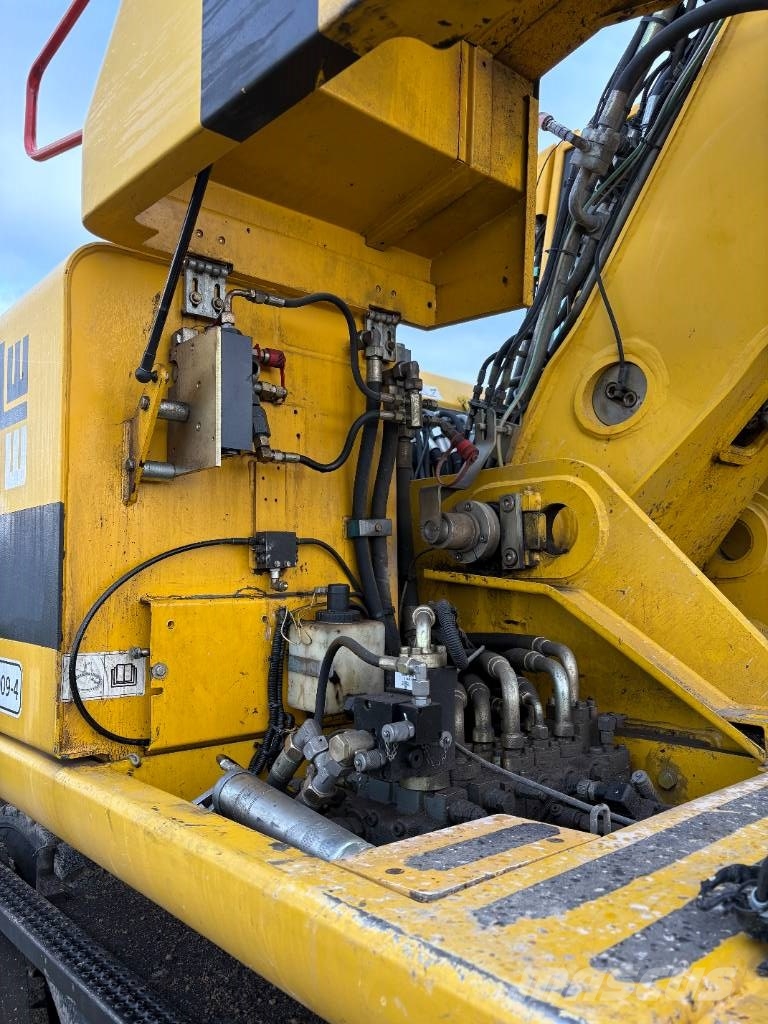 Atlas 1604 KZW Gumikerekes kotrók