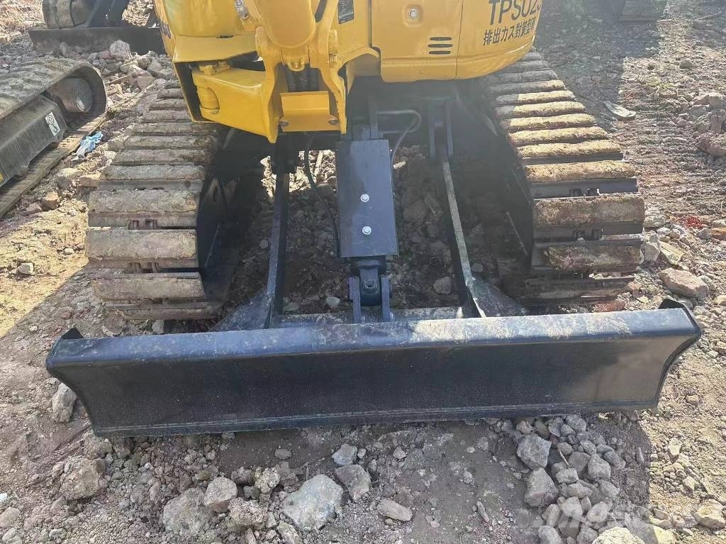 Komatsu PC 35 Міні-екскаватори < 7т