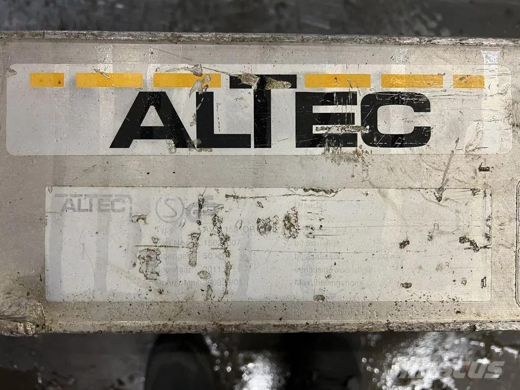 Altec OPRIJPLATEN (RAMPEN) 3,65 METER LANG معدات البناء - غير ذلك