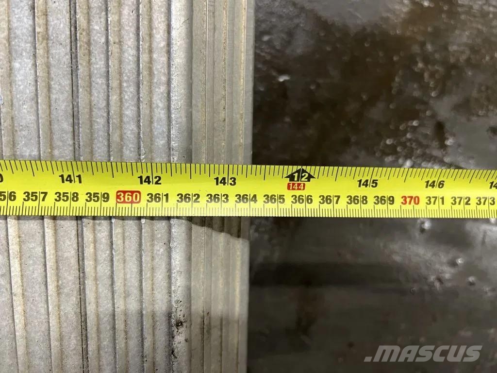Altec OPRIJPLATEN (RAMPEN) 3,65 METER LANG معدات البناء - غير ذلك