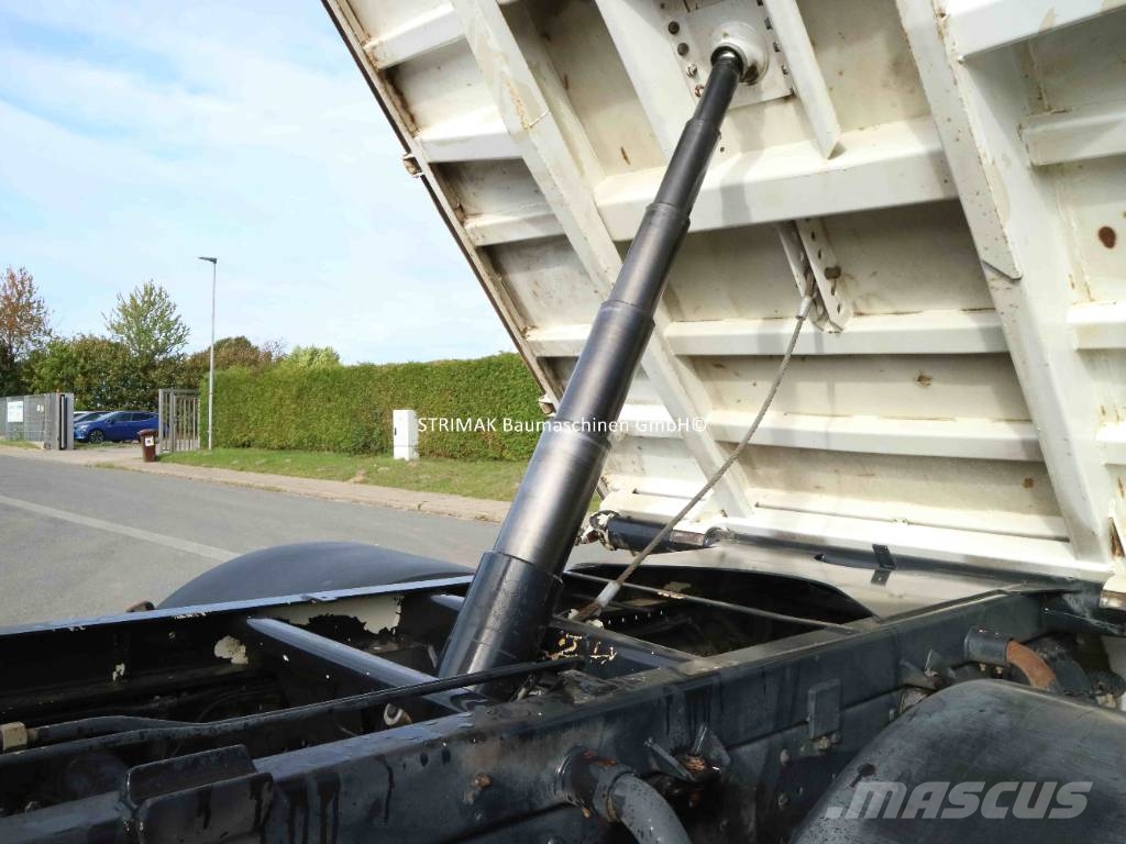 MAN TGM 18.340 Flatbed/Dropside trucks