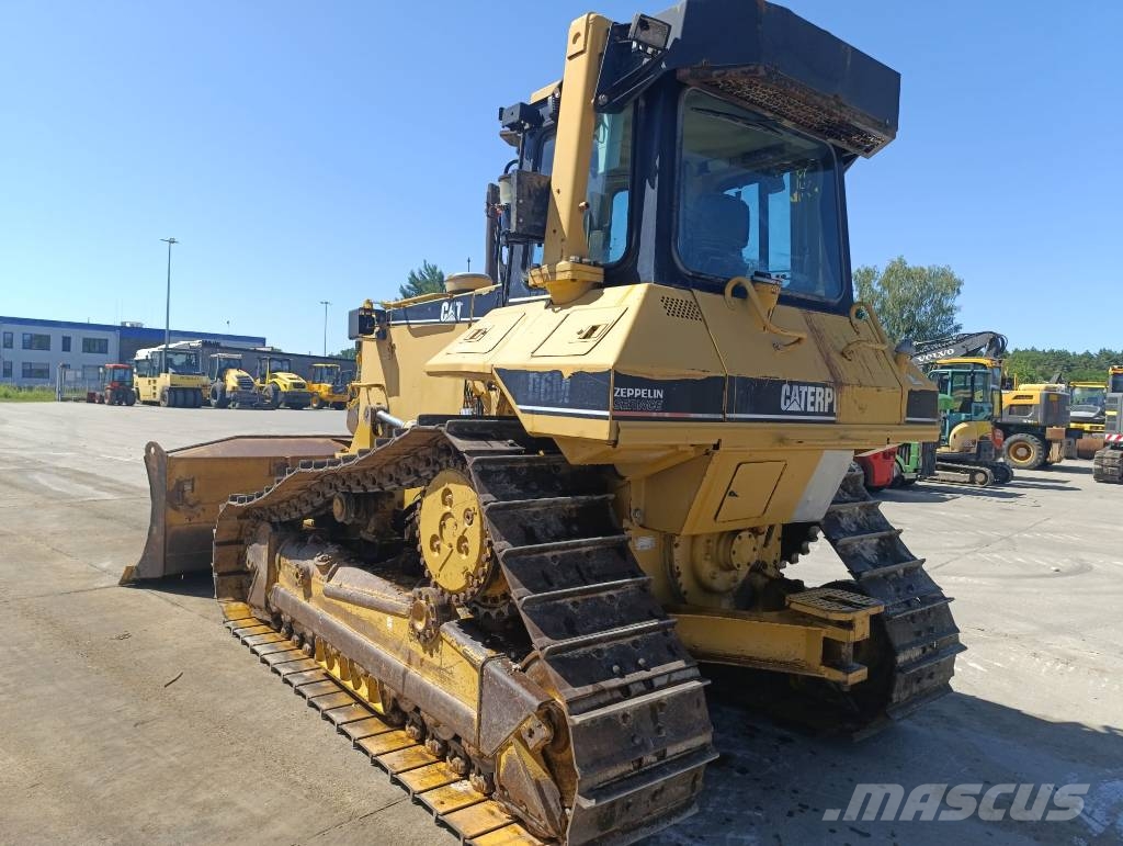 CAT D 6 M XL Buldozer sobre oruga