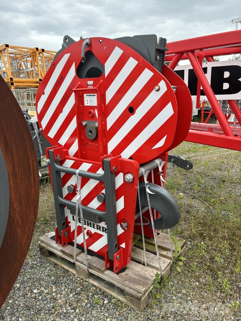 Liebherr 542 HC-L 12/24 رافعات برجية
