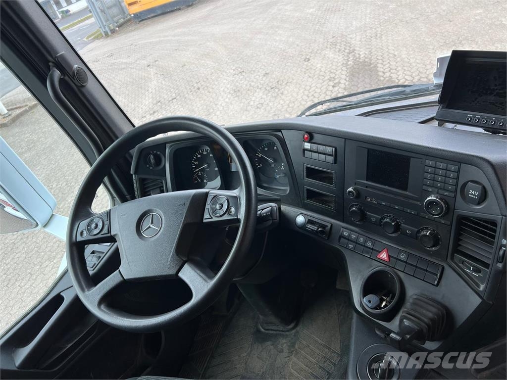 Mercedes-Benz 3246 Camiones grúa