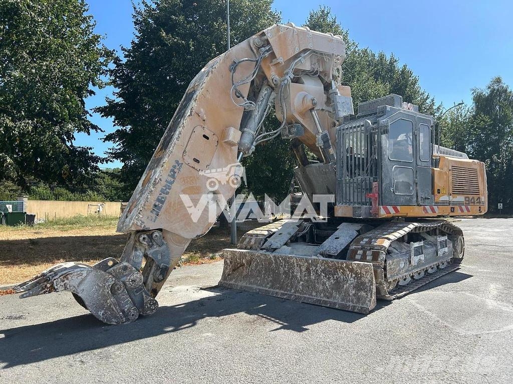 Liebherr R944C Rupsgraafmachines