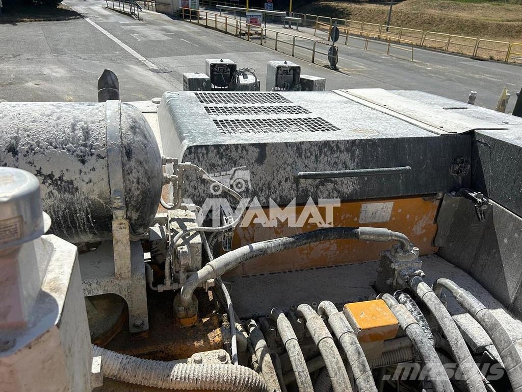 Liebherr R944C Rupsgraafmachines
