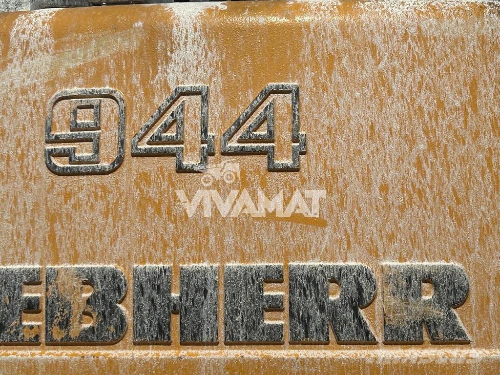 Liebherr R944C Rupsgraafmachines