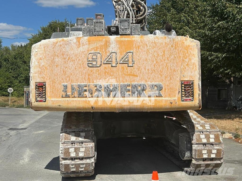 Liebherr R944C Rupsgraafmachines