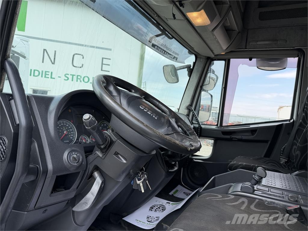 Iveco Eurocargo VIN 767 Camiones de caja de lona