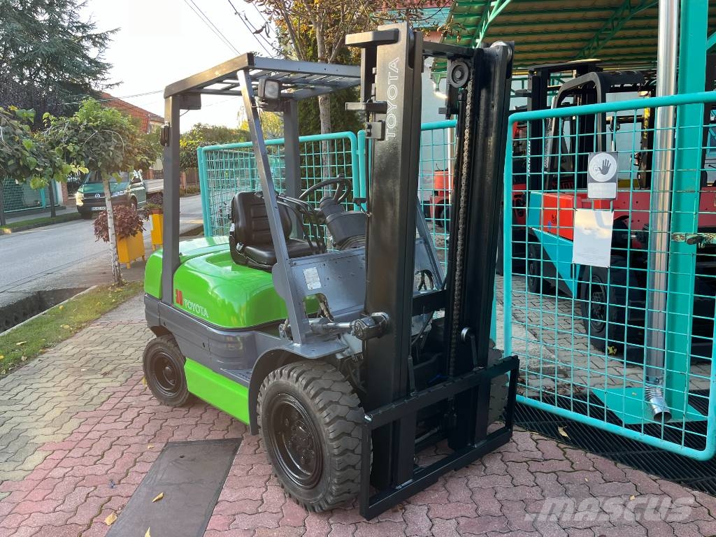 Toyota 6 FDF 30 V-2930 OB Carrelli elevatori diesel