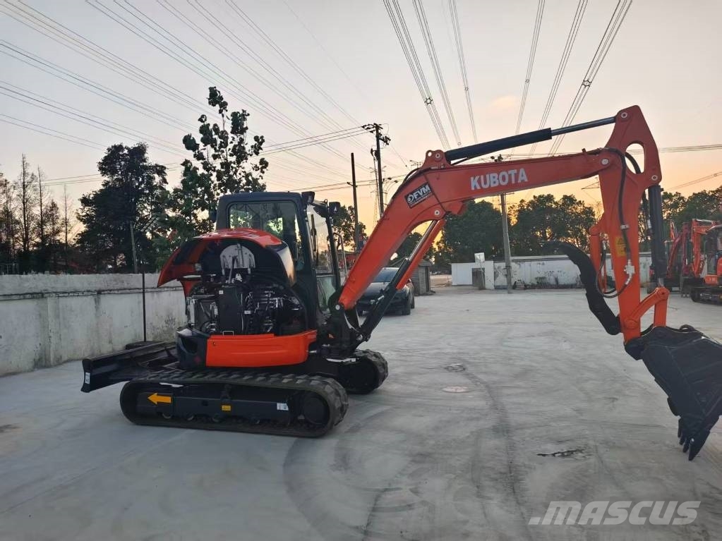 Kubota KX 057-4excavator Minigravere <7t