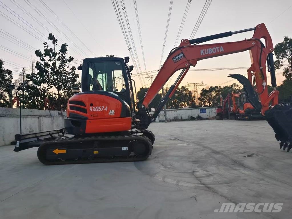 Kubota KX 057-4excavator Minigravere <7t