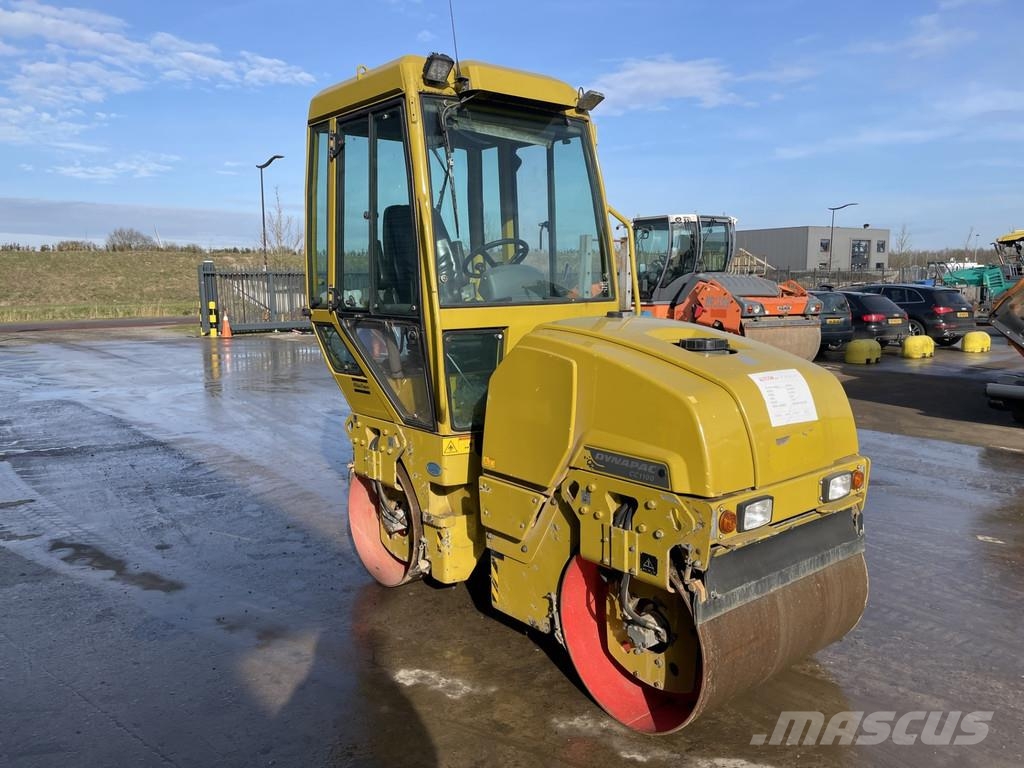 Dynapac CC1100 雙輪滾壓機