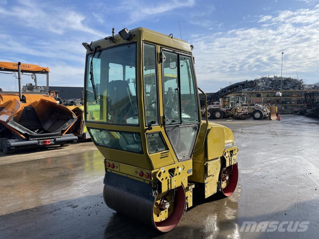 Dynapac CC1100 雙輪滾壓機
