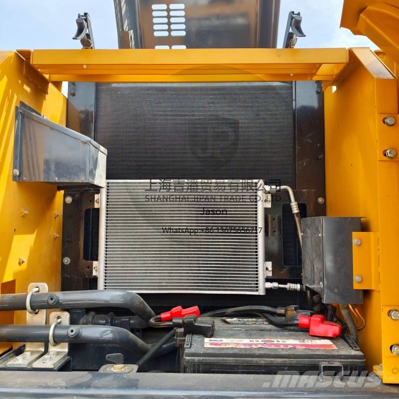 XCMG XE 215 DA 履带挖掘机