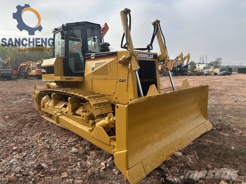 CAT D6G Crawler dozers