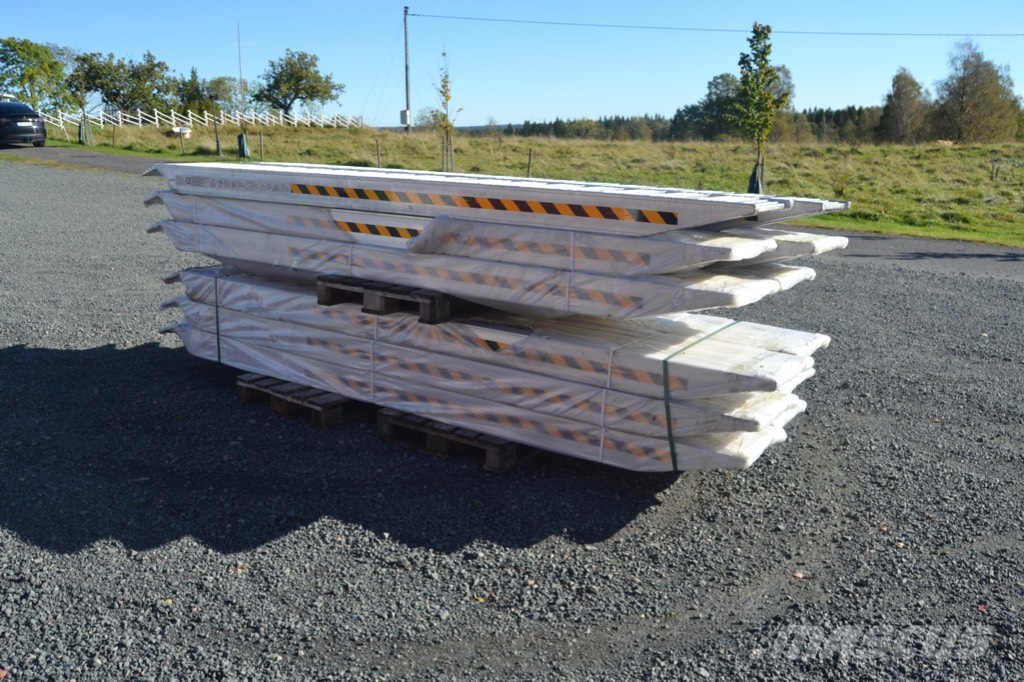 SE Equipment  Lastramper 4M 8000kg / 10000kg Diger parçalar