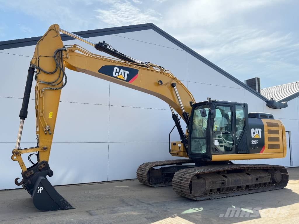 CAT 320FL - New Bucket / Hammer Lines / Camera Верижен екскаватор
