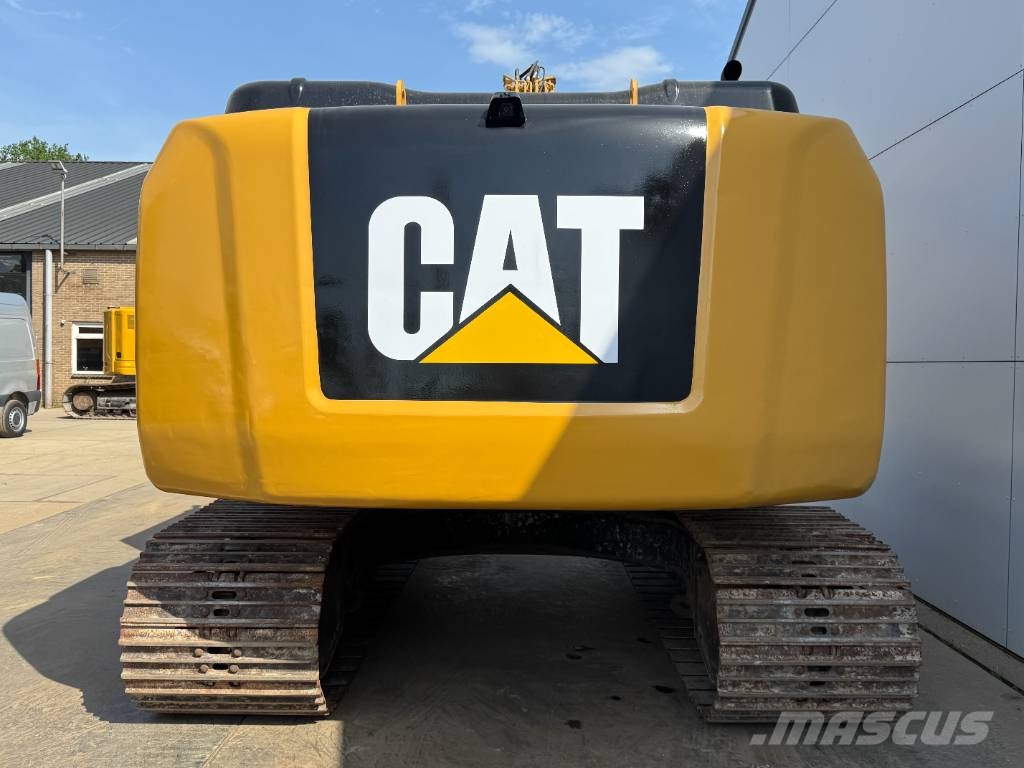 CAT 320FL - New Bucket / Hammer Lines / Camera Верижен екскаватор