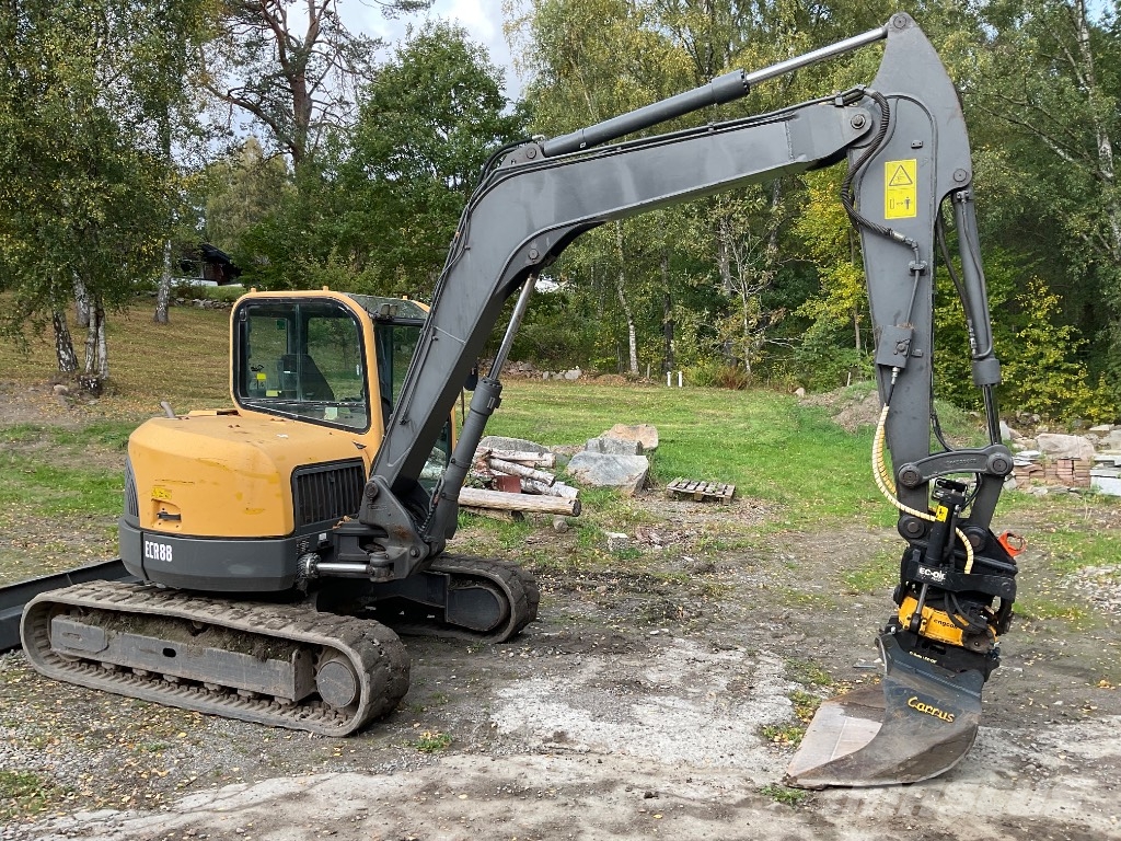 Volvo ECR 88 Midi rýpadla 7t - 12t