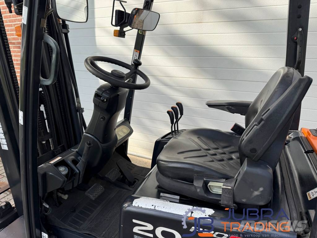 Doosan D20SC-05 Empilhadores eléctricos