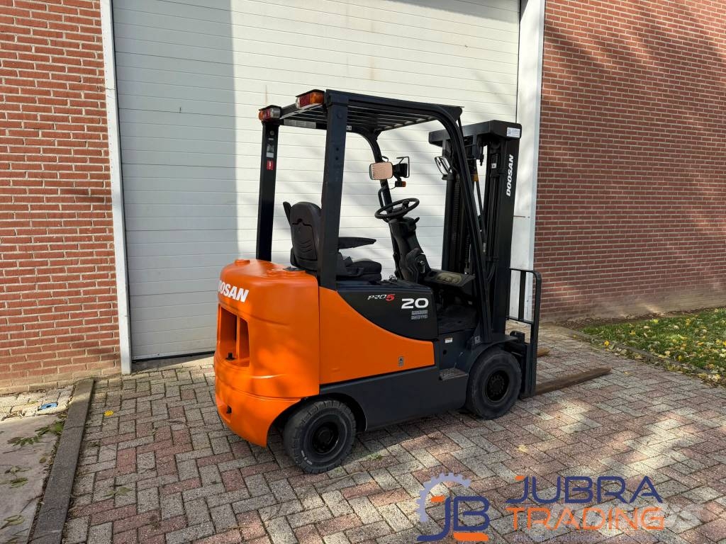 Doosan D20SC-05 Empilhadores eléctricos