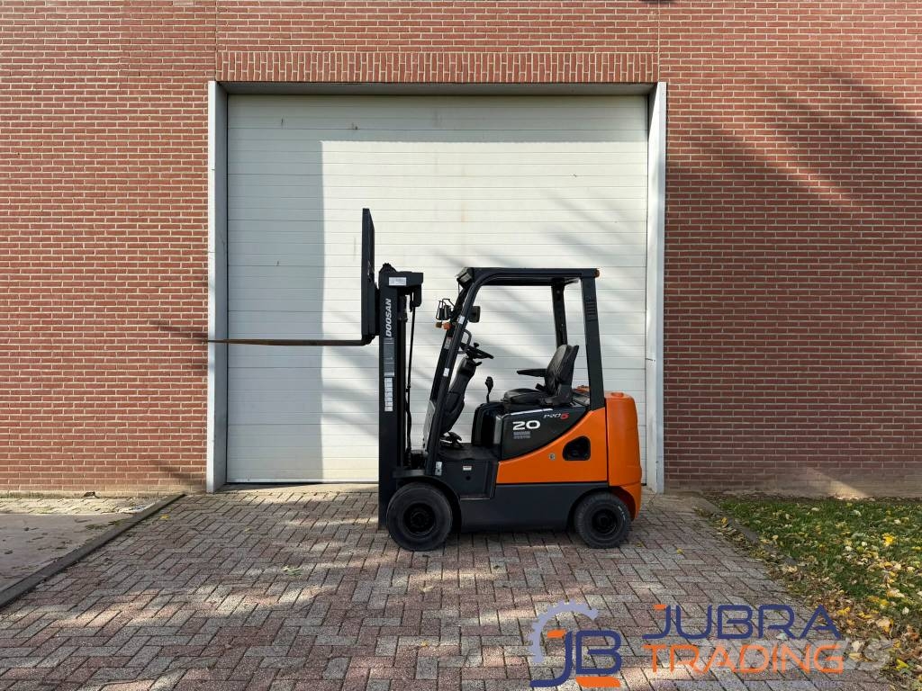 Doosan D20SC-05 Empilhadores eléctricos