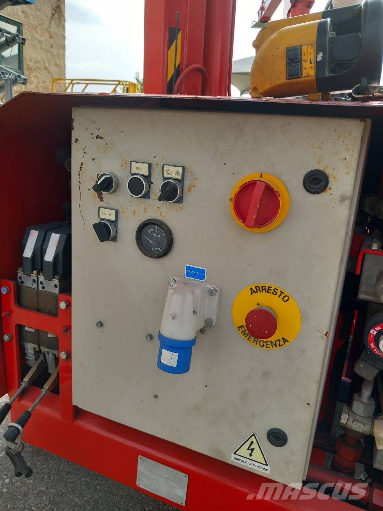 Palazzani TSJ30 Piattaforme cingolate, Piattaforme a ragno e Montacarichi