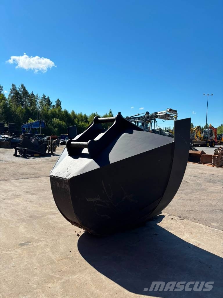 Eurosteel Metsäojakauha 950L S60 دلاء