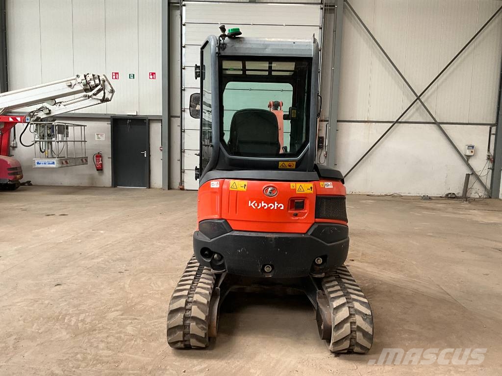 Kubota U 27-4 Minigravemaskiner