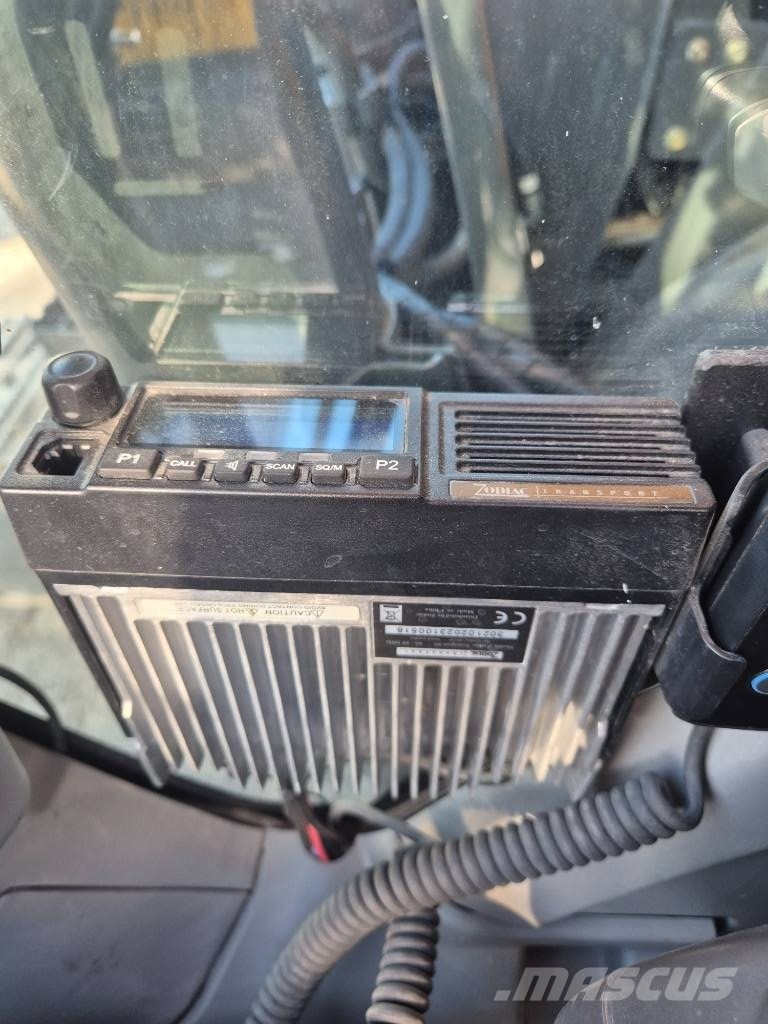 CASE CX 245 D SR Kāpurķēžu ekskavatori