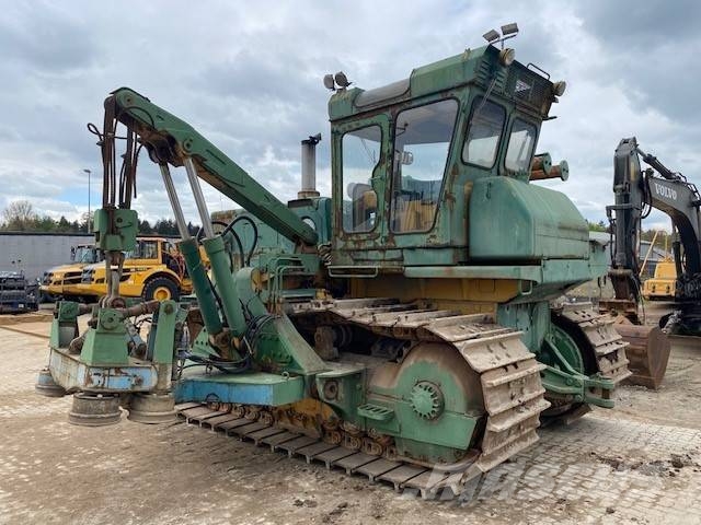 Komatsu D 355 C-3 Rückeraupe / Coneyor Shifter (12002223) Putkenlaskijat